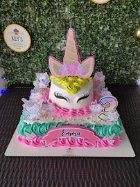 Torta temática de unicornio elaborada por KEY'S
